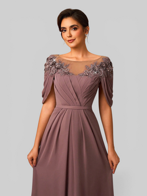 Vestido de Festa Longo com Apliques e Bordado Aurelia