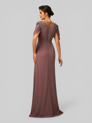 Vestido de Festa Longo com Apliques e Bordado Aurelia