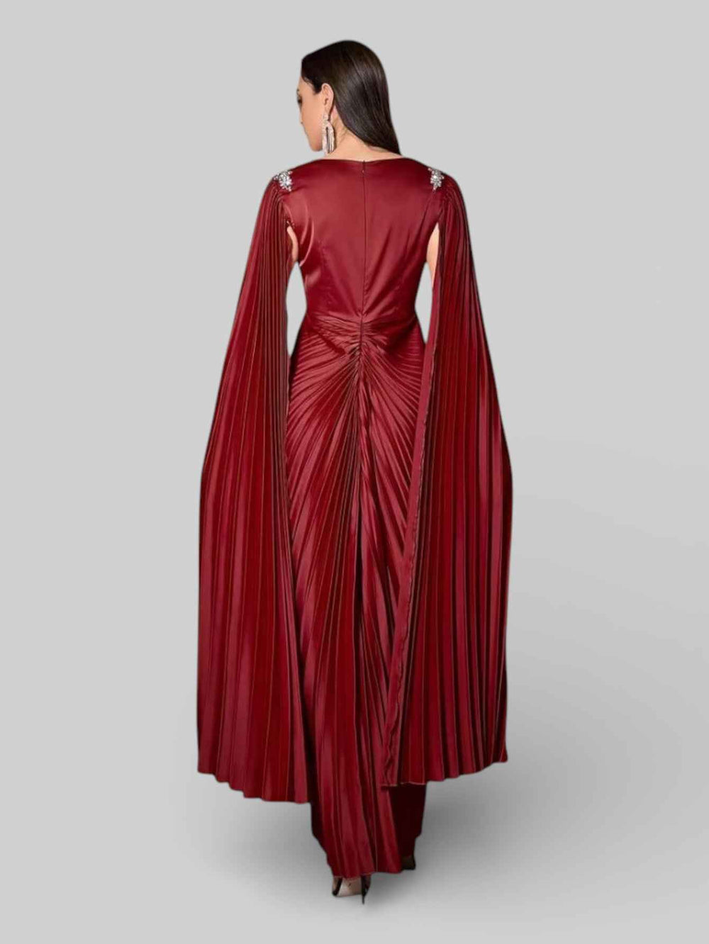 Vestido de Festa Longo com Capa Apliques Dress