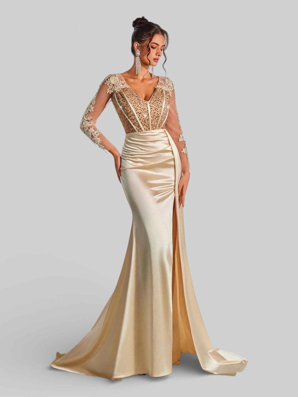 Vestido de Festa Luxo Bordado com Apliques Lancaster