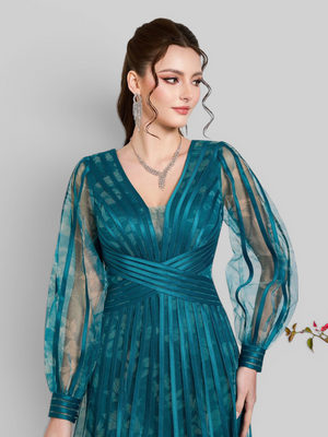 Vestido de Festa Manga Longa Gola V Folhagem