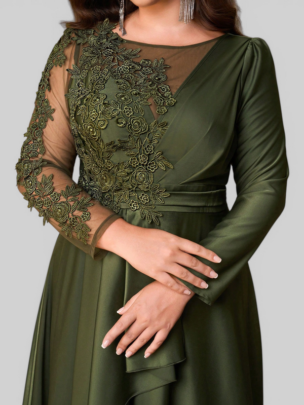 Vestido de Festa Manga Longa Plus Size Bordado Samira