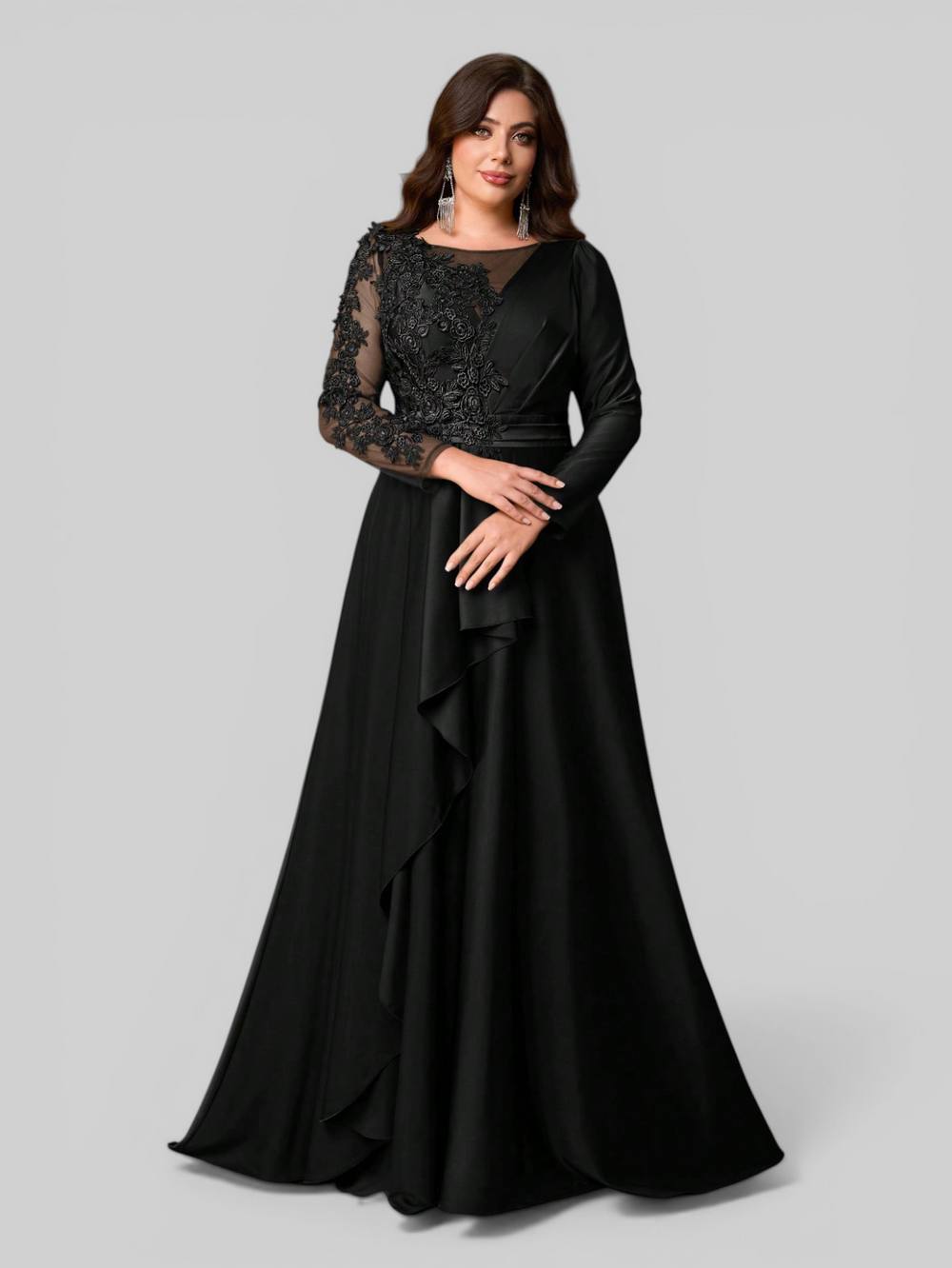 Vestido de Festa Manga Longa Plus Size Bordado Samira