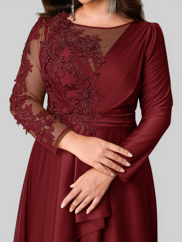Vestido de Festa Manga Longa Plus Size Bordado Samira
