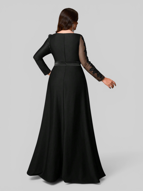 Vestido de Festa Manga Longa Plus Size Bordado Samira