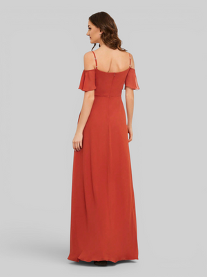 Vestido de Festa Plus Size Ombro a Ombro com Alças Lovissa