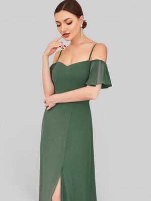 Vestido de Festa Plus Size Ombro a Ombro com Alças Lovissa