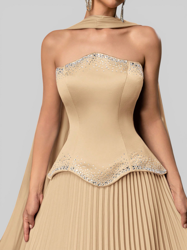 Vestido de Festa Super Luxo Plissado com Capa Removivél