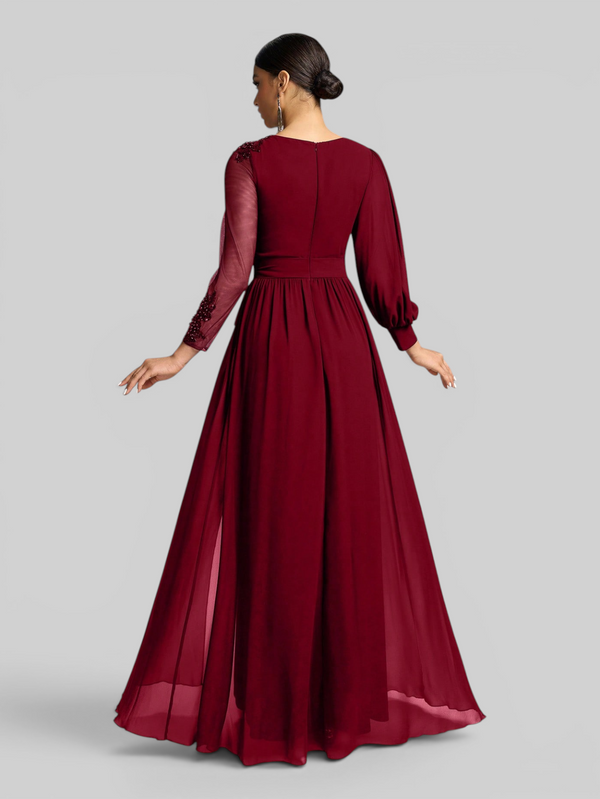 Vestido de Festa e Madrinha Manga Longa Bordado e Laço