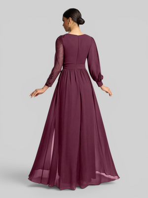 Vestido de Festa e Madrinha Manga Longa Bordado e Laço