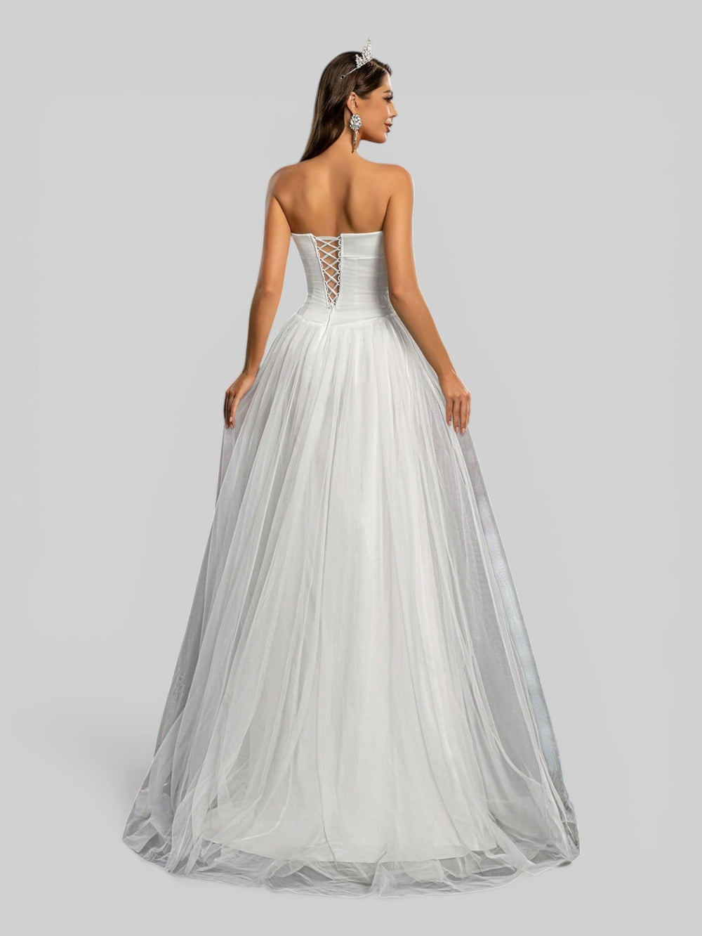 Vestido de Noiva com Bordado e Apliques Annie