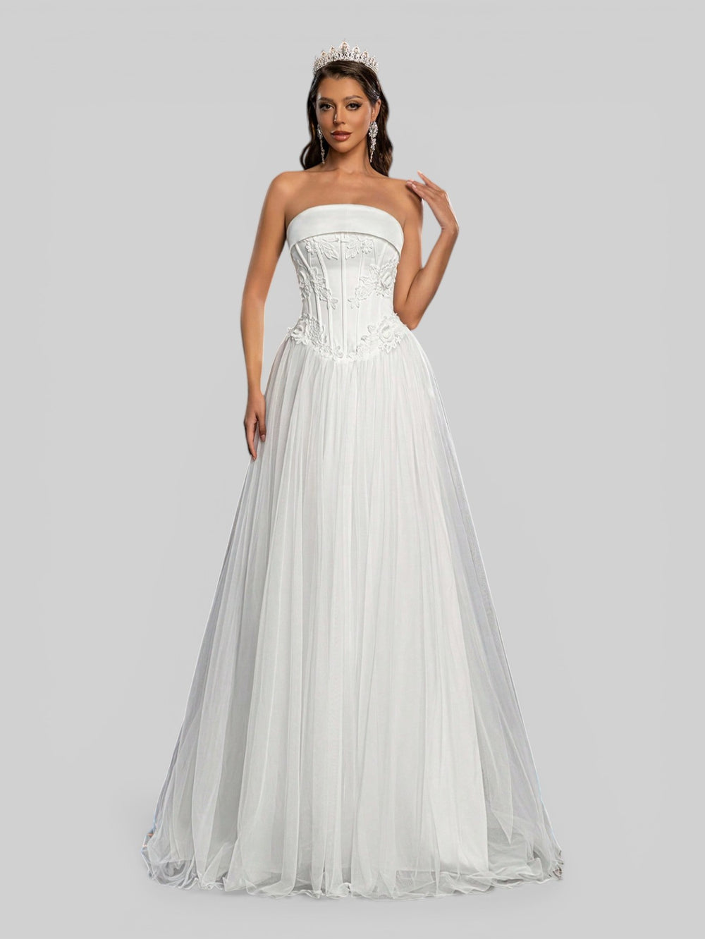 Vestido de Noiva com Bordado e Apliques Annie