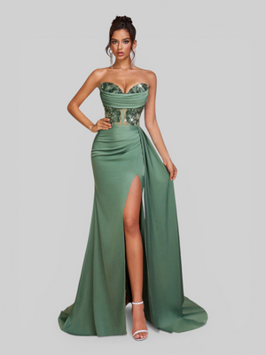 Vestido de Festa Longo Bordado e Paetê Famma