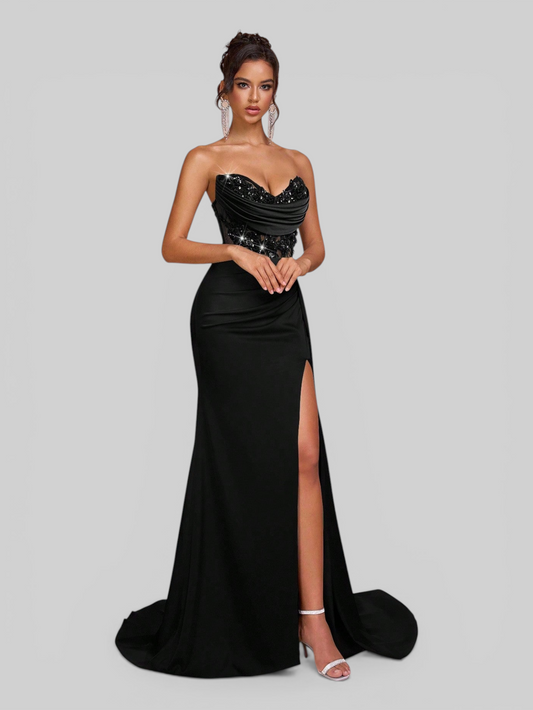 Vestido de Festa Longo Bordado e Paetê Famma