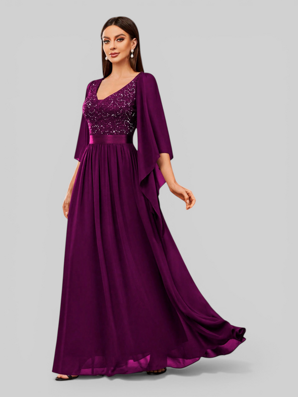 Vestido de Festa Longo com Capa Elegante