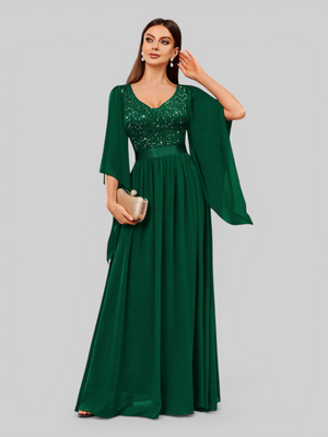 Vestido de Festa Longo com Capa Elegante