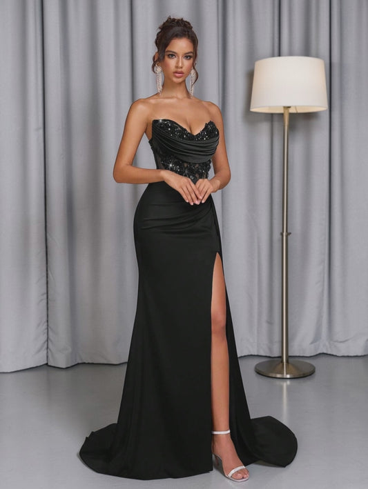Vestido de Festa Longo Bordado e Paetê Famma