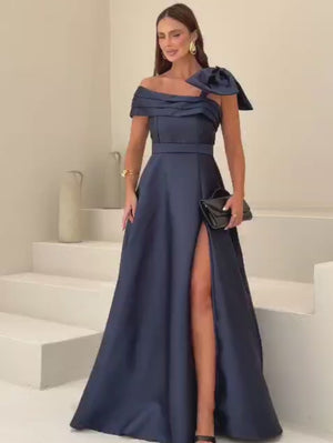 Vestido de Festa um Ombro Só Zibeline com Laço