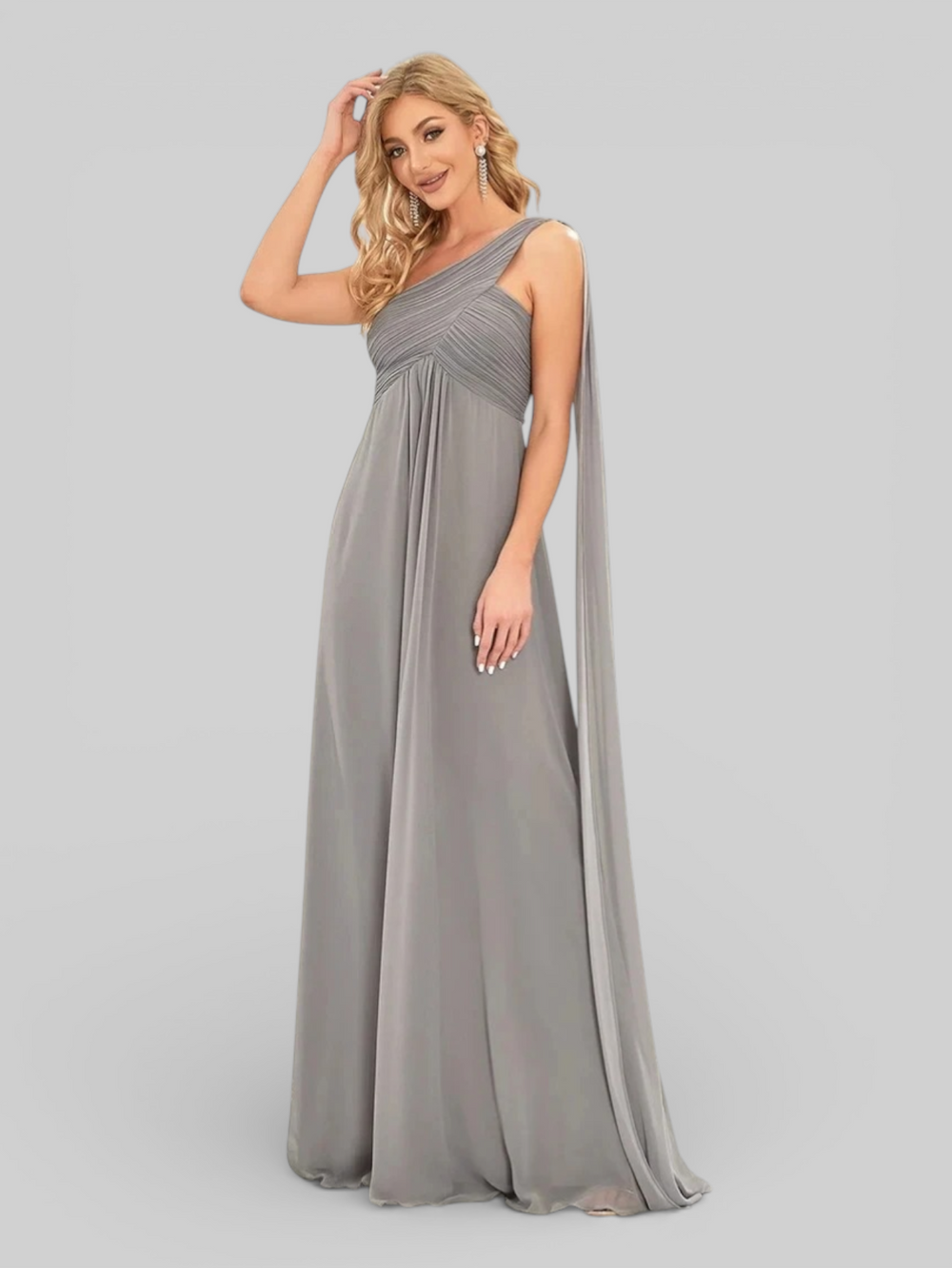 Vestido de Festa Longo Plus Size Ribbon Dress