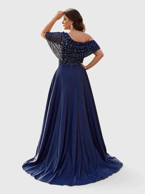 Vestido de Festa Longo Plus Size Ombro a Ombro Paetês