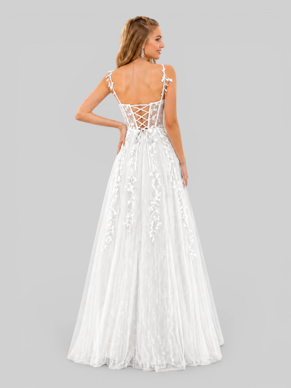 Vestido de Festa Longo Bordado com Fenda Debut