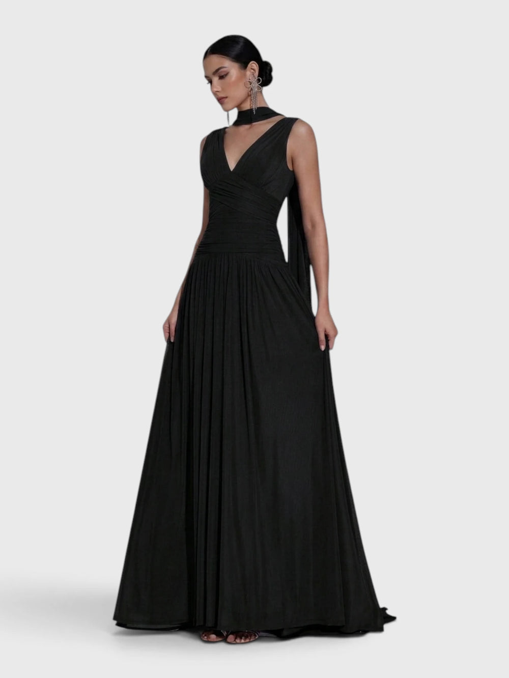 Vestido de Festa Longo Plissado Echarpe Legacy