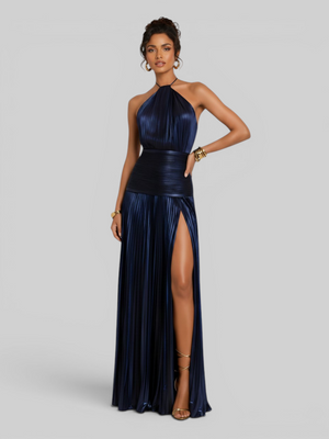 Vestido de Festa Longo Metalizado Plissado com Fenda Juliette